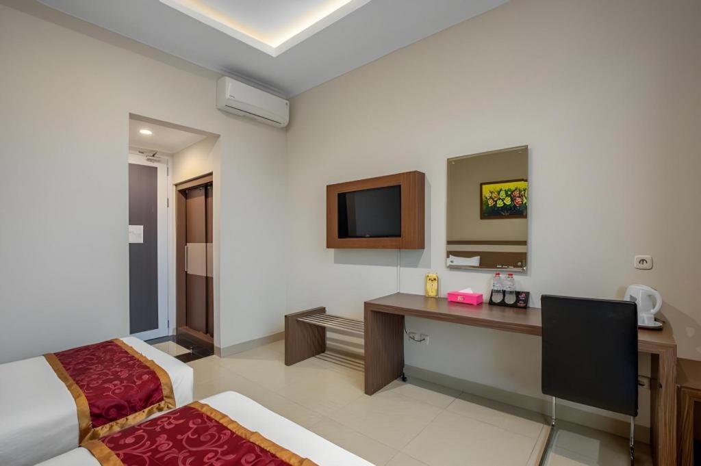 Raffleshom Hotel Bandung Exterior foto